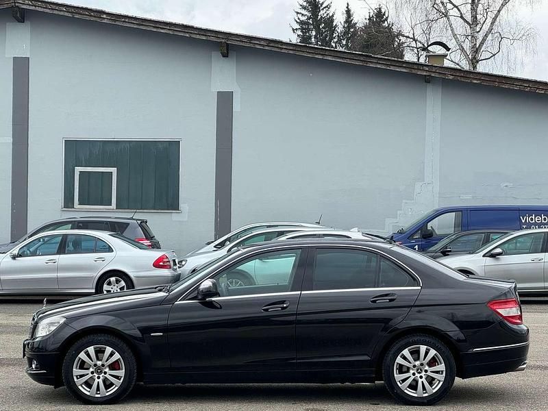 Gebraucht Mercedes C200 136 PS (100 kW) 2008 Schwarz Limousine