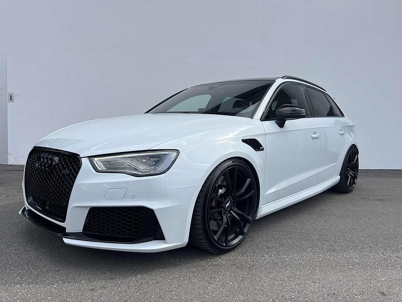 Gebraucht 2015 Audi RS3 Limousine | € 49.000 - Bild 1/4