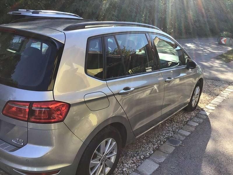 Gebraucht VW Golf VII Comfortline 110 PS (80 kW) 2014 Silber Limousine