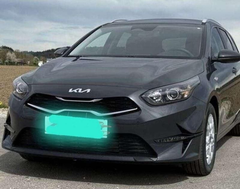 Gebraucht Kia Ceed Sportswagon 99 PS (72 kW) 2020 Grau Kombi