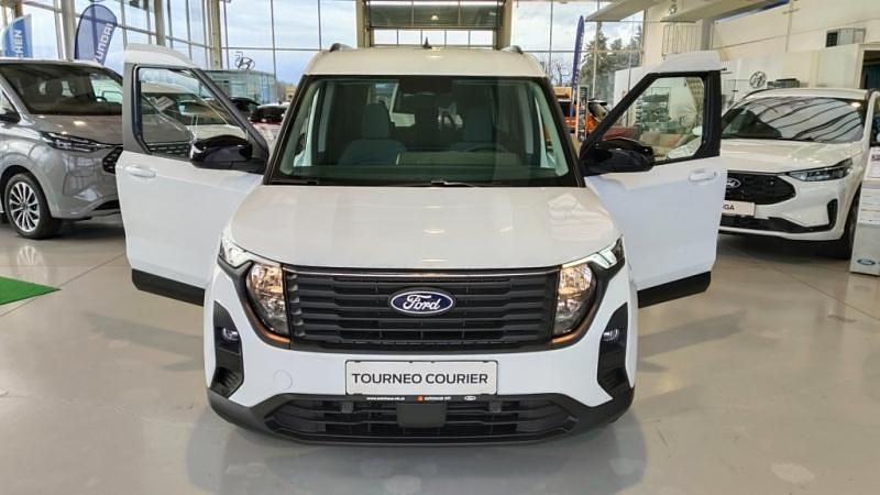 Neu Ford Tourneo Titanium 125 PS (91 kW) 2026 Kombi