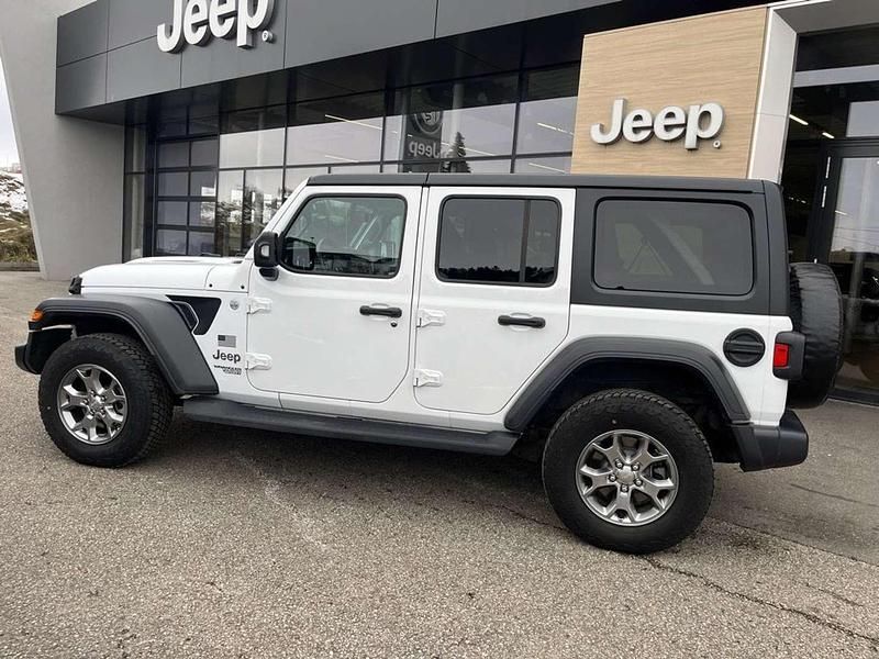 Gebraucht Jeep Wrangler Unlimited Sport 200 PS (147 kW) 2021 Weiß SUV