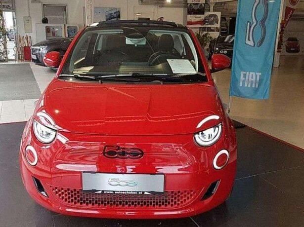Rot Gebraucht 2022 Fiat 500e Red Cabrio | € 25.990 - Bild 1/4