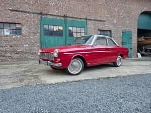 Rot Gebraucht 1965 Ford Taunus Coupé | € 15.800 - Bild 1/4