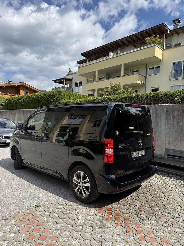 Gebraucht Peugeot Traveller Active 144 PS (105 kW) 2021 Van / Kleinbus