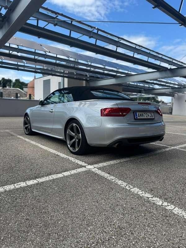 Gebraucht Audi A5 Cabriolet 211 PS (155 kW) 2010 Silber Cabrio