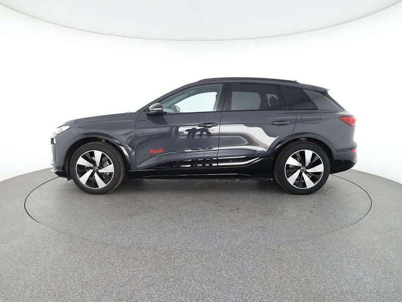Gebraucht Audi Q6 e-tron Performance 225 kW (306 PS) 2025 Hellgrau  metallic SUV