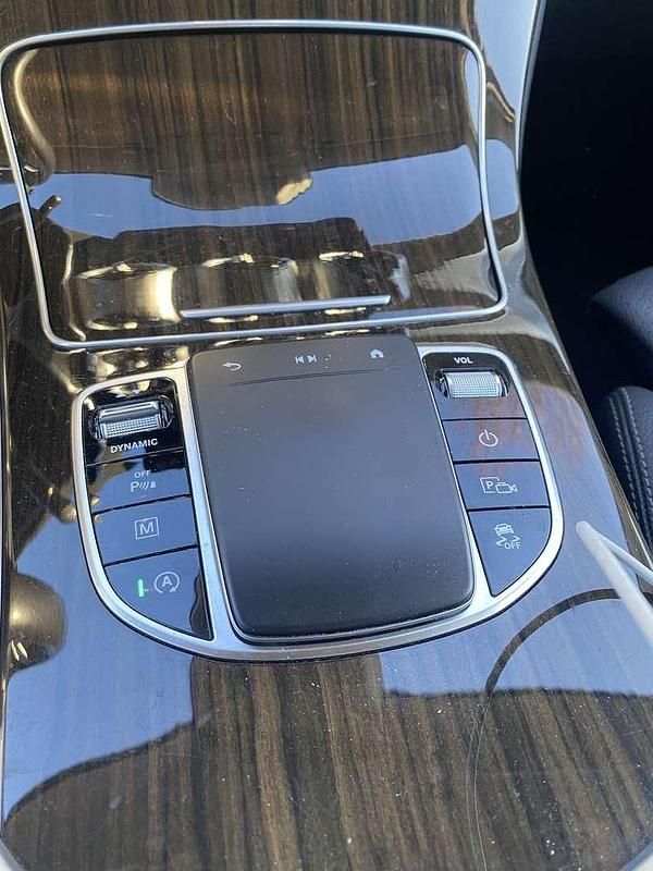 Gebraucht Mercedes GLC220 194 PS (142 kW) 2020 Silber SUV