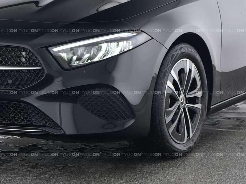 Gebraucht Mercedes A180 136 PS (100 kW) 2025 Schwarz Limousine