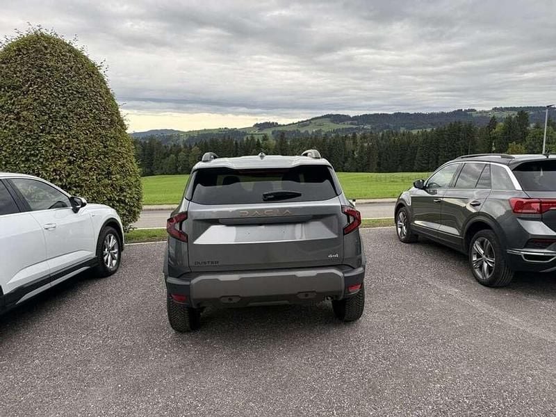 Neu Dacia Duster Extreme 131 PS (96 kW) 2025 Grau SUV