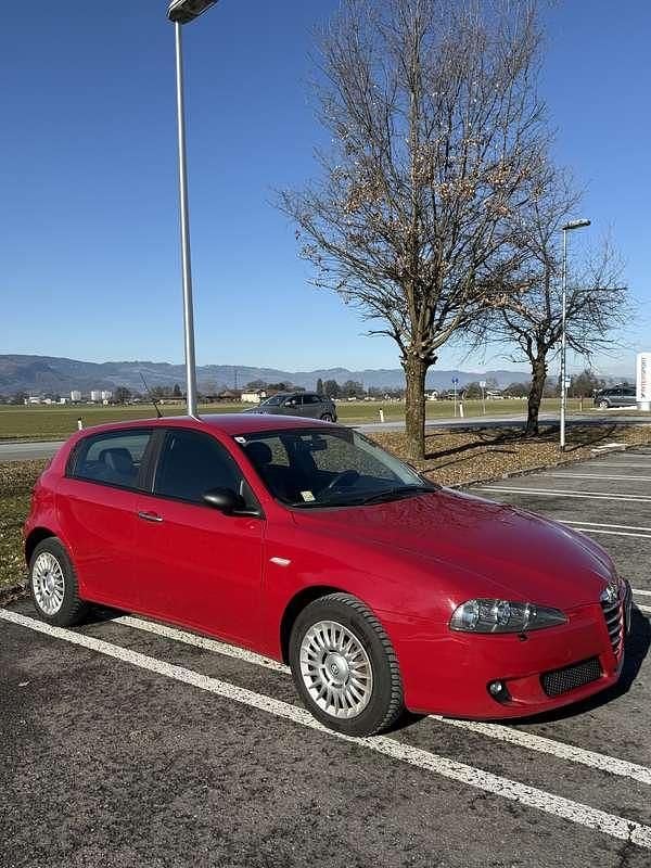 Gebraucht Alfa Romeo 147 Distinctive 120 PS (88 kW) 2006 Kleinwagen