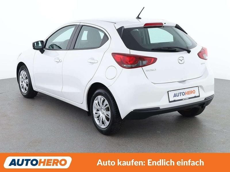 Gebraucht Mazda 2 Center-Line 75 PS (55 kW) 2020 Weiß Kleinwagen