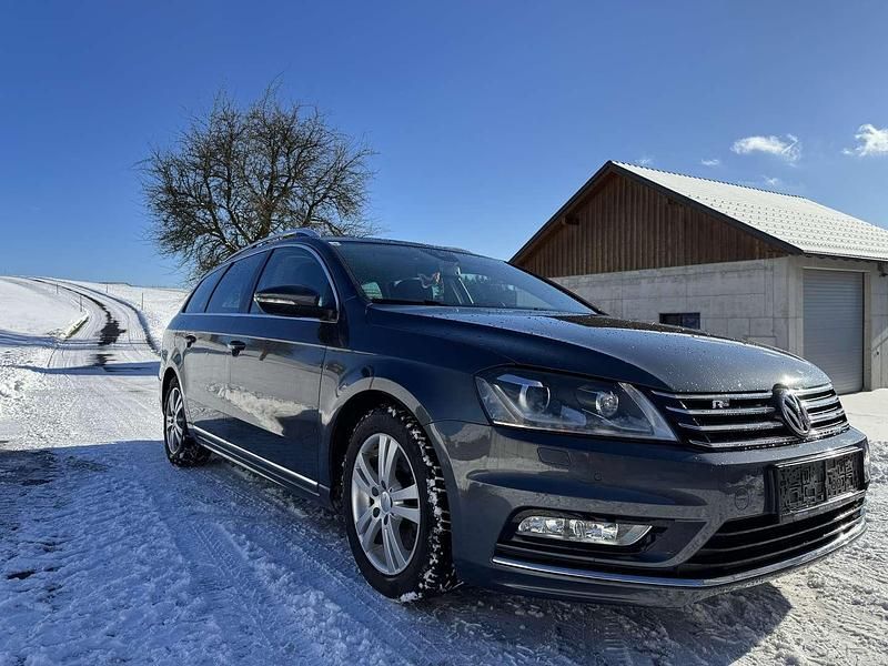 Gebraucht VW Passat 140 PS (102 kW) 2014 Limousine