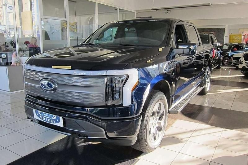 Gebraucht Ford F-150 XLT 419 kW (571 PS) 2023 Blau antimatter blue  metallic Abholung