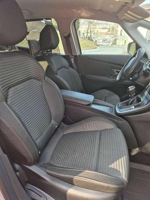 Gebraucht Renault Scénic IV Intens 116 PS (85 kW) 2018 Grau Van / Kleinbus