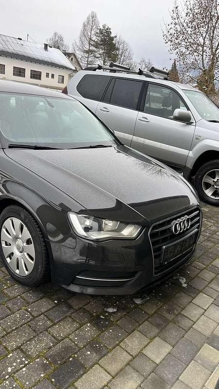 Gebraucht Audi A3 Sportback 110 PS (80 kW) 2014 Braun Kleinwagen