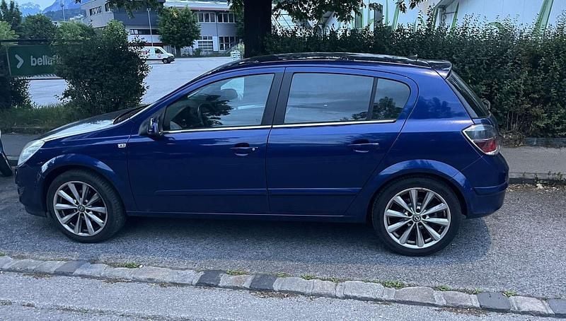 Gebraucht 2009 Opel Astra Edition Limousine | € 1.000 (Superpreis) - Bild 1/4