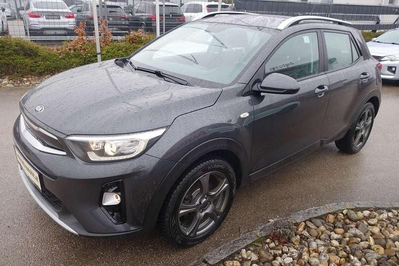 Gebraucht Kia Stonic 110 PS (80 kW) 2018 Grau SUV
