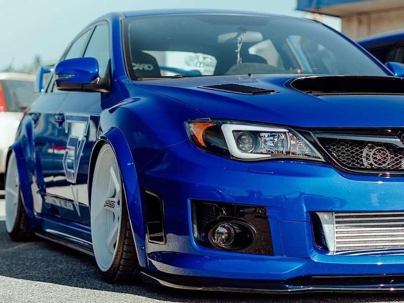 Gebraucht Subaru WRX STI 300 PS (220 kW) 2011 Blau Limousine