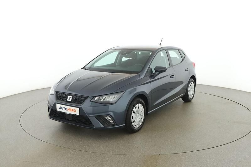 Grau Gebraucht 2023 Seat Ibiza Limousine | € 14.890 (Fairer Preis) - Bild 1/3