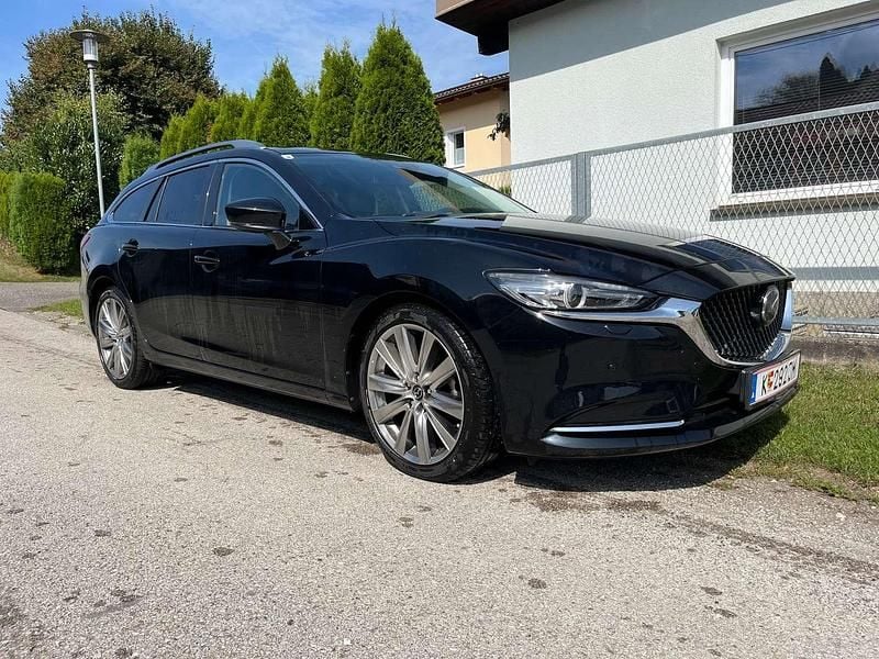 Gebraucht Mazda 6 Inclusive 147 PS (108 kW) 2023 Schwarz Kombi