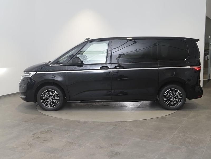 Neu VW Multivan Style 245 PS (180 kW) 2025 Schwarz  metallicperleffektno Van