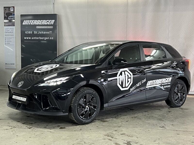 Gebraucht MG MG4 EV 125 kW (170 PS) 2023 Schwarz Kleinwagen