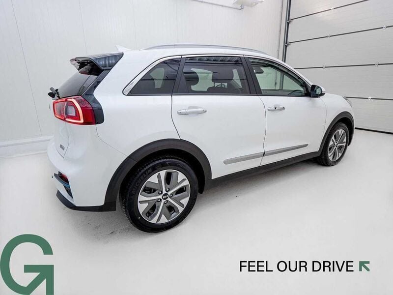 Gebraucht Kia e-Niro 150 kW (204 PS) 2019 Weiß SUV
