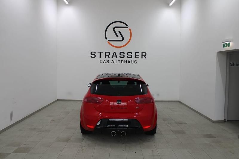 Gebraucht Cupra Leon 265 PS (194 kW) 2012 Mittelrot  normal Limousine