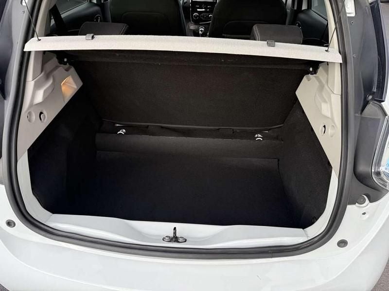 Gebraucht Renault Zoe 80 kW (109 PS) 2020 Weiß Kleinwagen