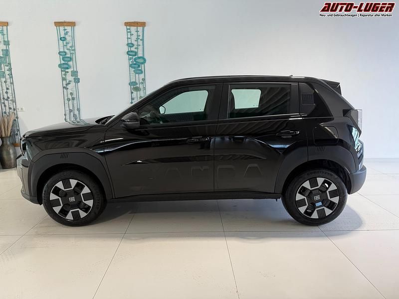 Neu Fiat Panda Icon 110 PS (80 kW) 2025 533 cinema schwarz Kleinwagen