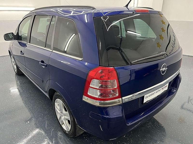Gebraucht Opel Zafira 120 PS (88 kW) 2010 Blau Van / Kleinbus