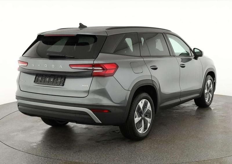 Neu Skoda Kodiaq Selection 193 PS (141 kW) 2025 Grau SUV