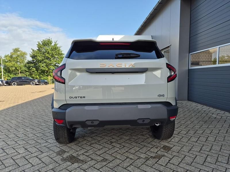 Neu Dacia Duster Extreme 131 PS (96 kW) 2025 Weiß SUV