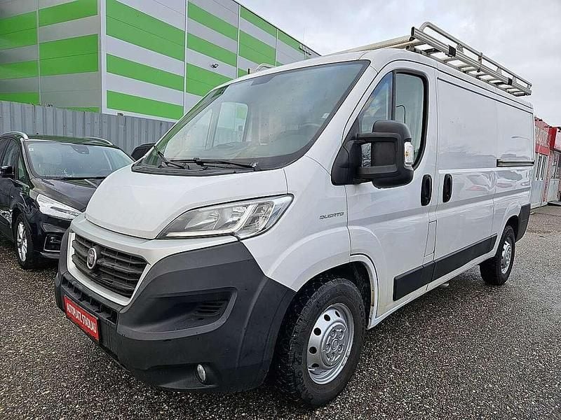 Gebraucht Fiat Ducato 150 PS (110 kW) 2018 Weiß Van