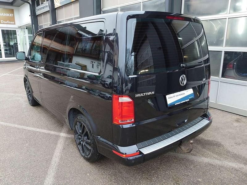 Gebraucht VW T6 Trendline 150 PS (110 kW) 2016 Schwarz Van