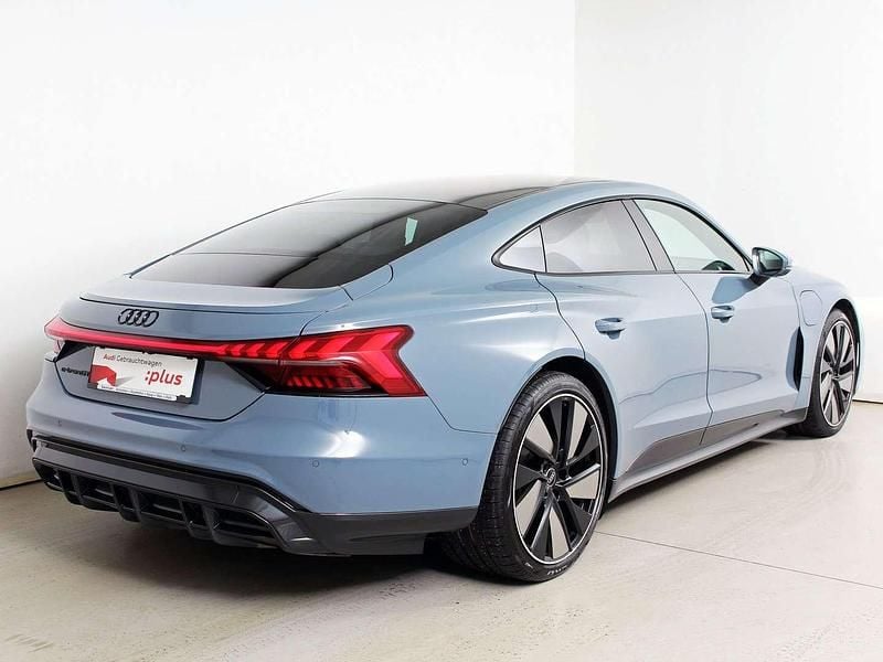 Gebraucht Audi e-tron GT quattro 350 kW (476 PS) 2021 Grau Limousine