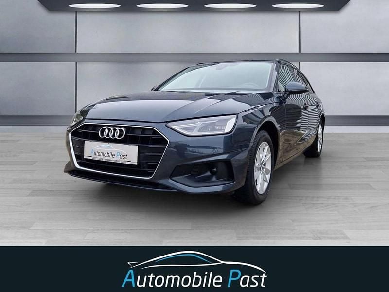Gebraucht Audi A4 163 PS (119 kW) 2022 Grau Kombi