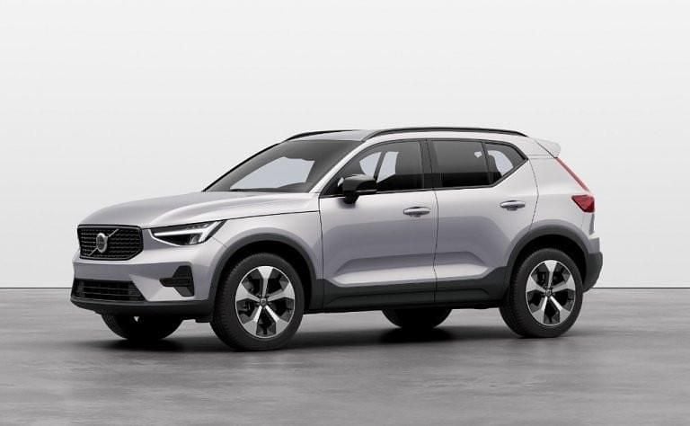 Gebraucht Volvo XC40 Plus 163 PS (119 kW) 2024 Silber SUV