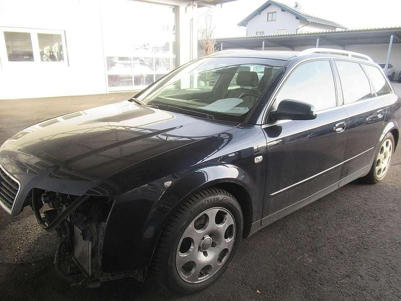Gebraucht Audi A4 155 PS (114 kW) 2002 Schwarz Limousine