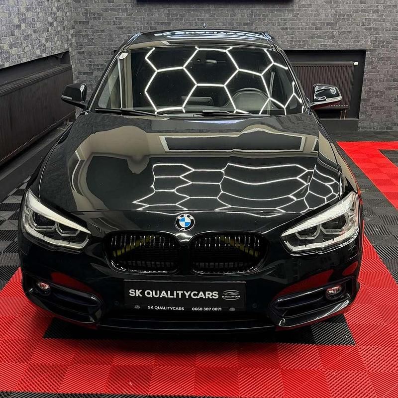 Gebraucht BMW 116 Sport Line 116 PS (85 kW) 2018 Schwarz Kleinwagen