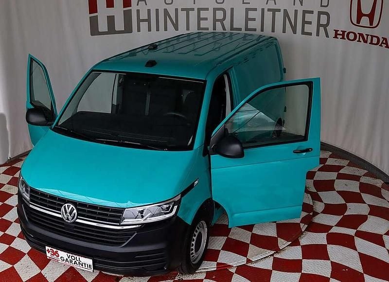 Gebraucht VW T6.1 150 PS (110 kW) 2020 Grün Van
