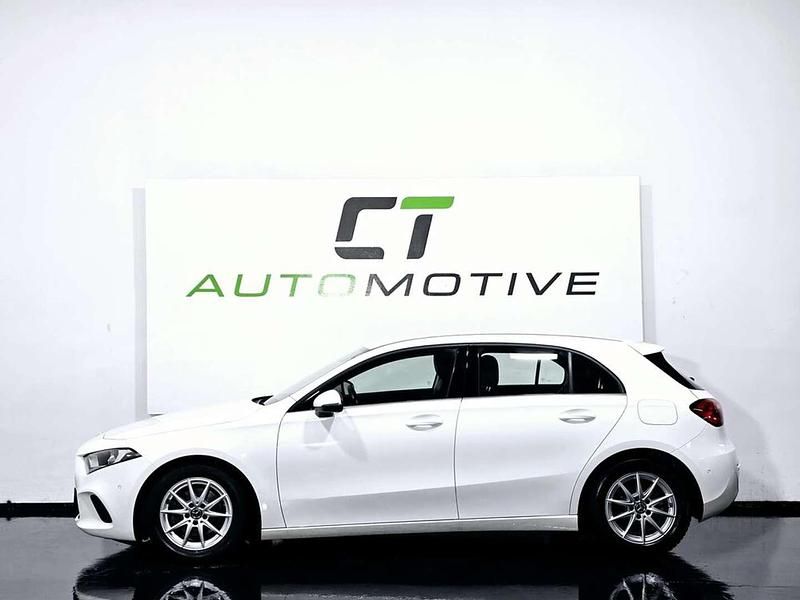 Gebraucht Mercedes A160 109 PS (80 kW) 2022 Weiß Limousine