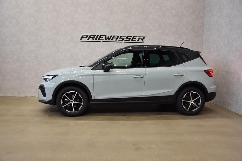 Gebraucht Seat Arona Style 115 PS (84 kW) 2026 Hellgrau  metallic SUV
