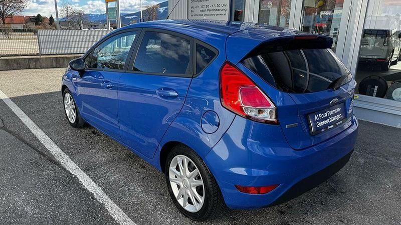Gebraucht Ford Fiesta Trend 80 PS (58 kW) 2013 Kleinwagen