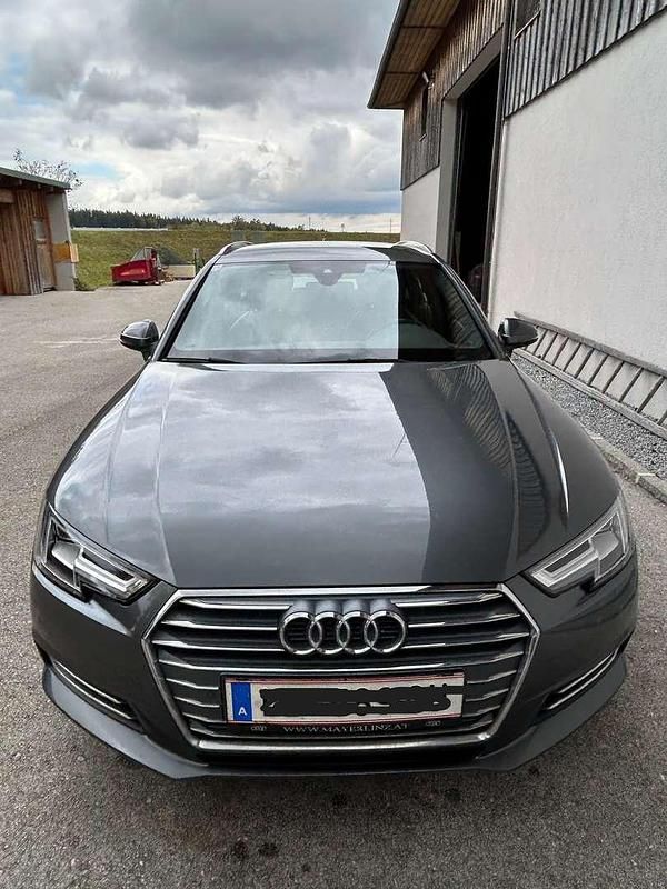 Gebraucht Audi A4 Sport 190 PS (139 kW) 2016 Grau Kombi