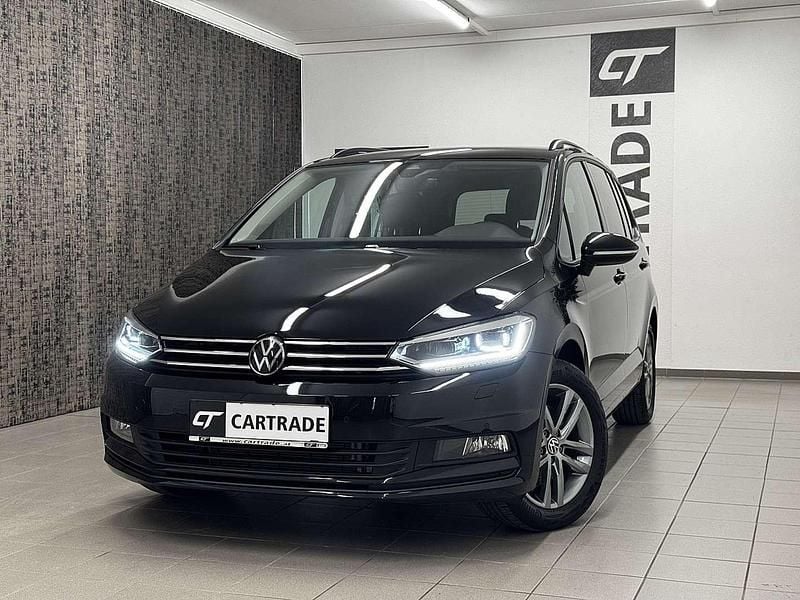 Gebraucht VW Touran Life 150 PS (110 kW) 2025 Schwarz Van / Kleinbus