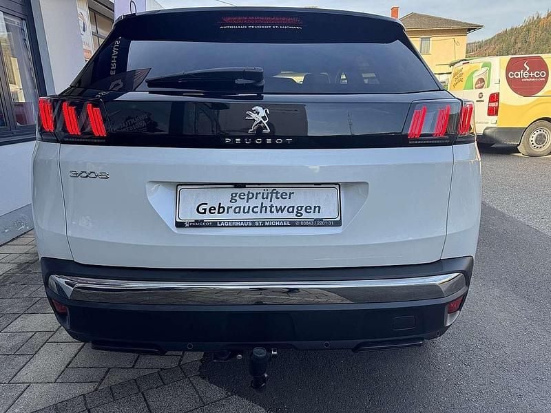 Gebraucht Peugeot 3008 Allure 131 PS (96 kW) 2022 Weiß SUV