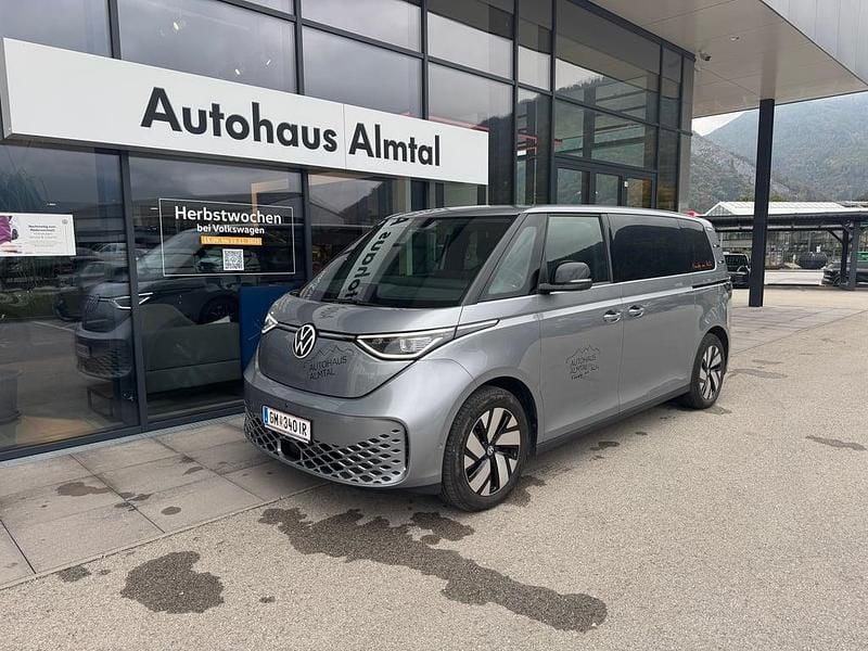 Gebraucht VW ID. Buzz Pro 210 kW (286 PS) 2024 Silber  metallic Van / Kleinbus