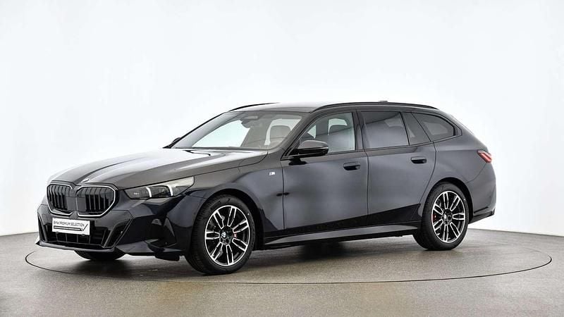 Gebraucht BMW 520 Advantage 197 PS (144 kW) 2025 Schwarz Kombi